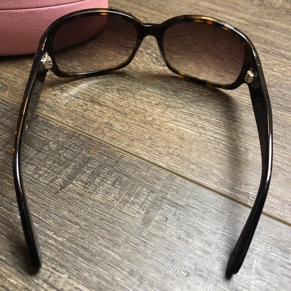 Juicy Couture Sunglasses & Case - Picture 3 of 6